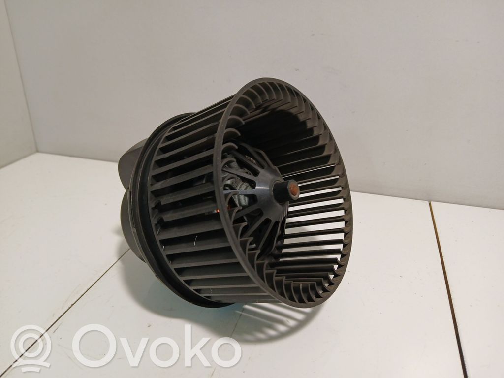 Ford Focus Mazā radiatora ventilators 