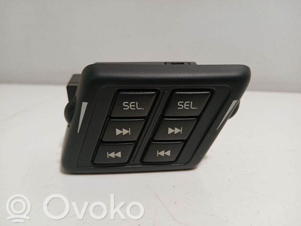 Volvo XC90 Mando de control del sonido 