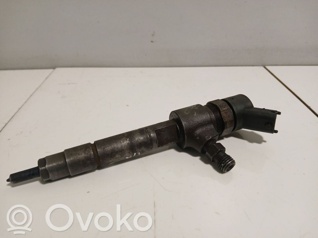 Opel Astra H Inyector de combustible 