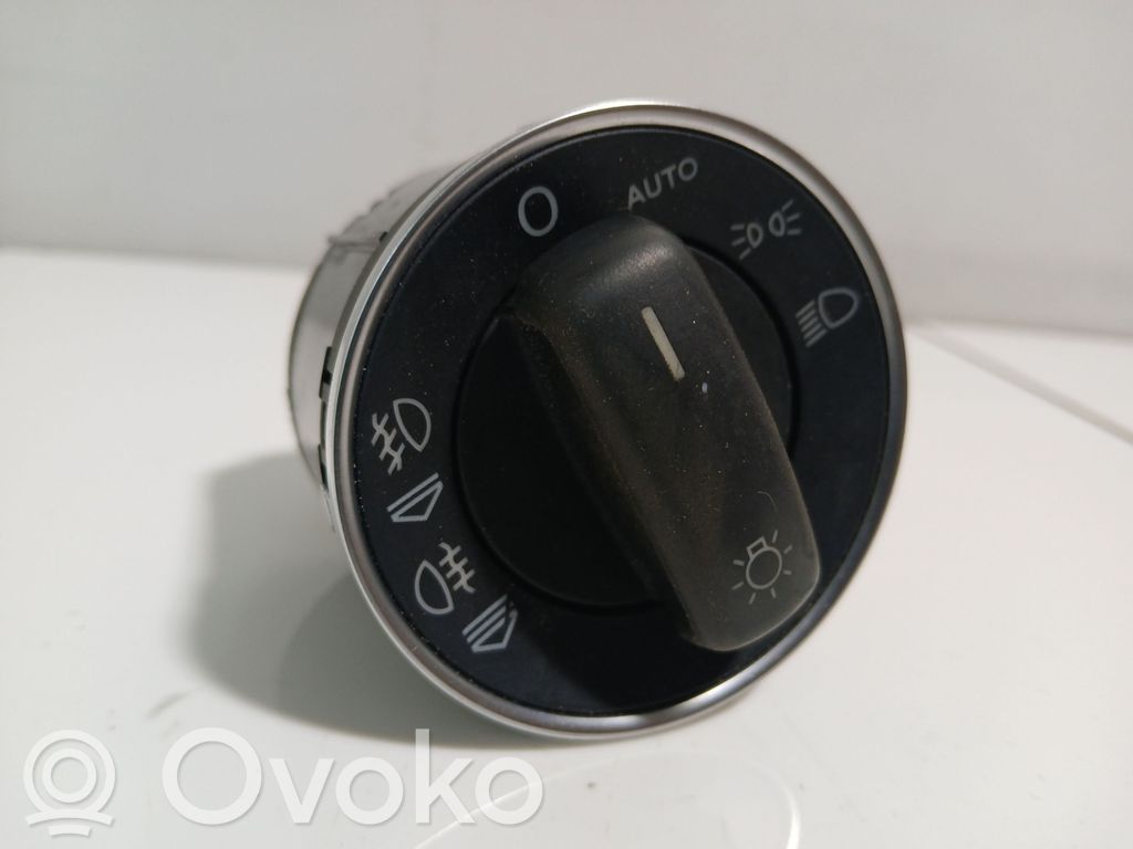 Light switch   4E0941531G,04056123