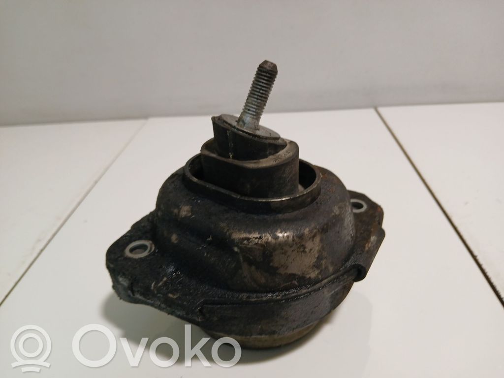 BMW X3 E83 Engine mount bracket 