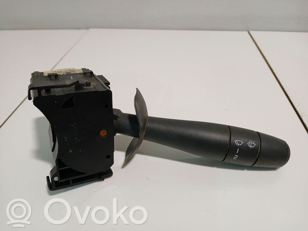 Opel Vivaro Wiper control stalk 