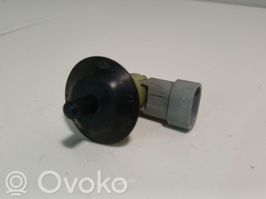Opel Vivaro Front door sensor 