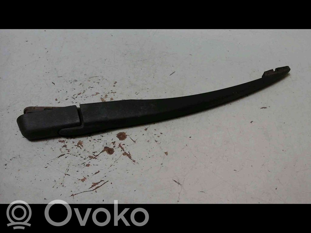 Dacia Sandero Rear wiper blade arm 