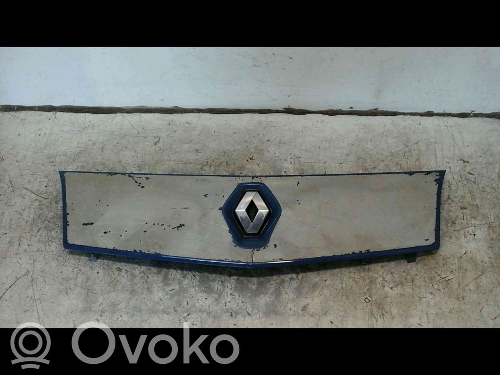 Renault Kangoo II Front bumper upper radiator grill 