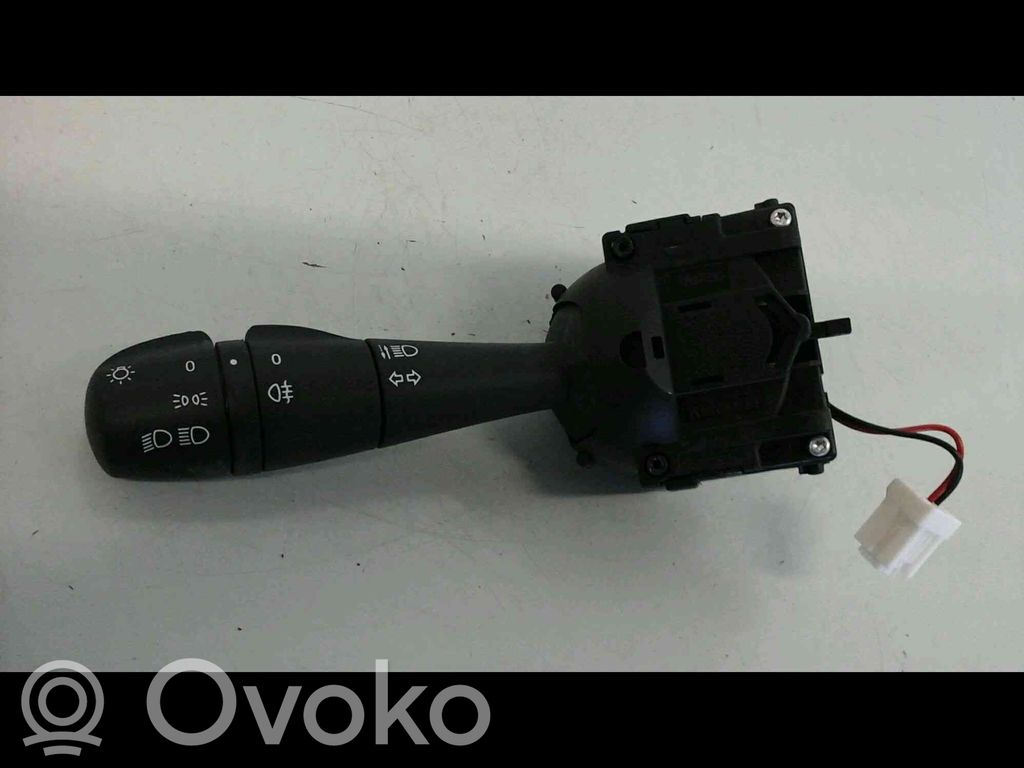 Renault Clio IV Indicator stalk 