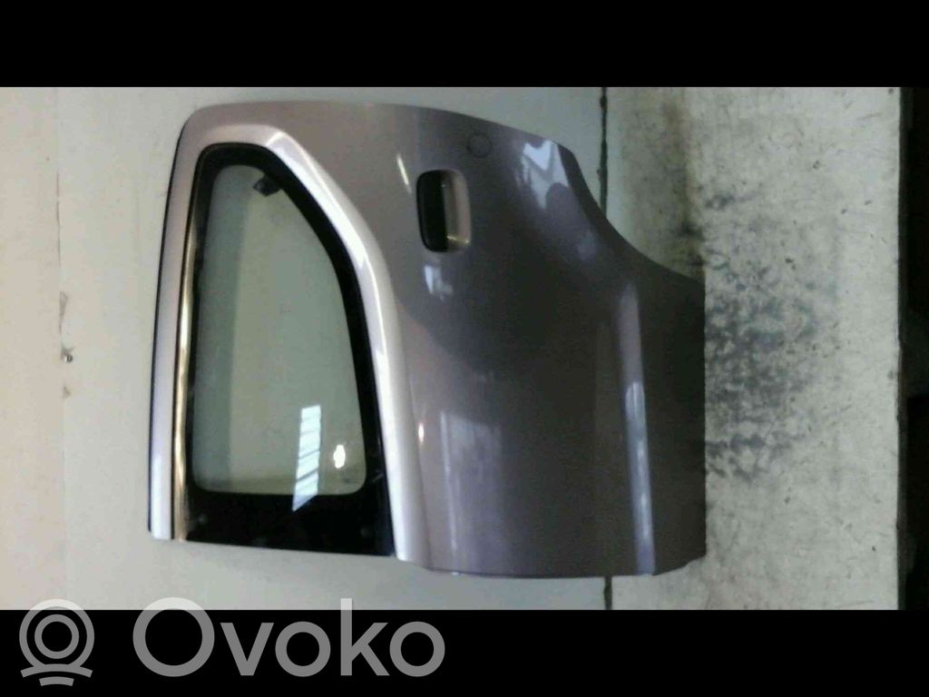 Nissan Pixo Puerta trasera 