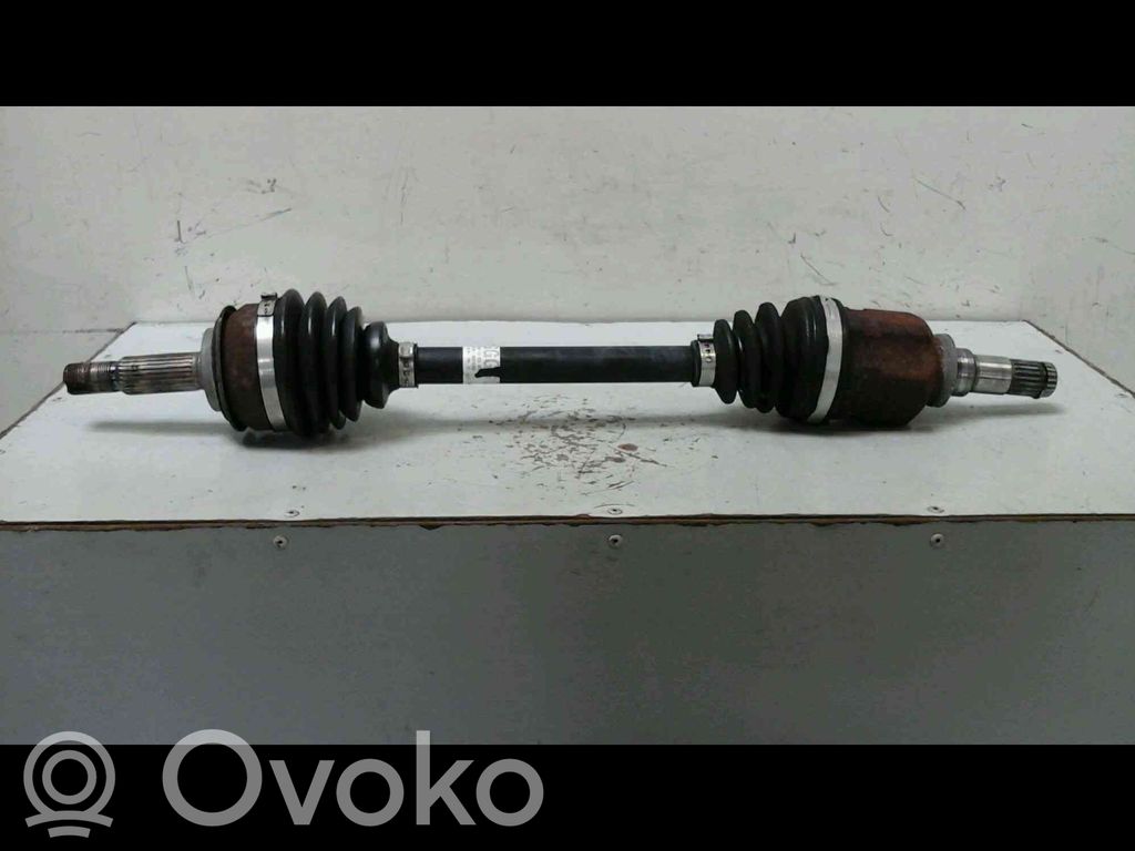 Toyota Yaris Etuvetoakseli 