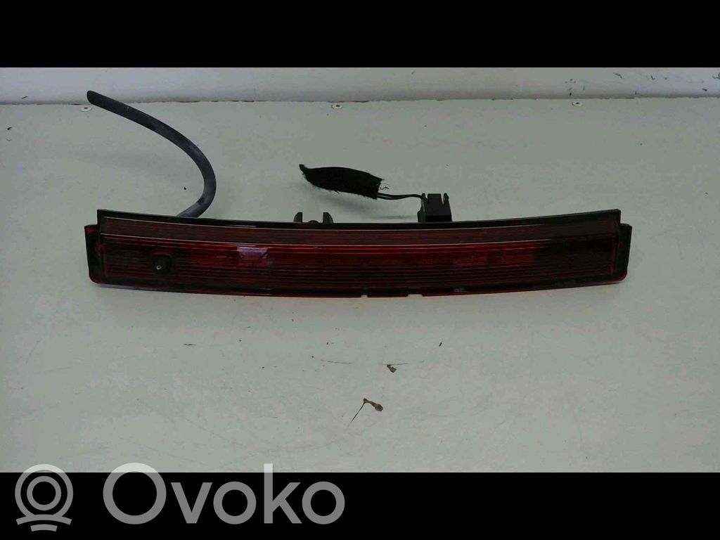 Renault Clio IV Third/center stoplight 