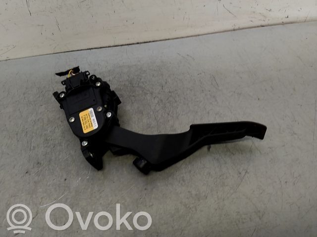 Volkswagen Multivan T5 Accelerator throttle pedal 