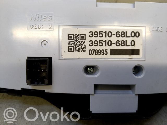 Suzuki Swift I Panel klimatyzacji 