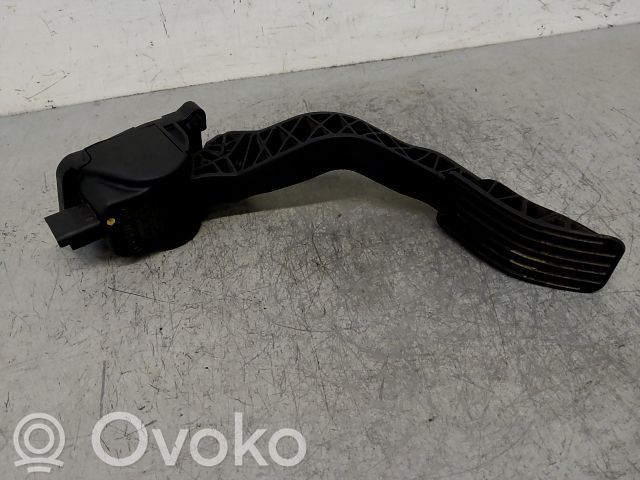Peugeot 307 Akceleratoriaus pedalas 