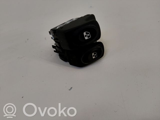 Renault Kangoo I Electric window control switch 