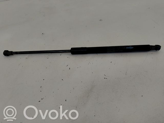 Toyota Yaris Amortyzator klapy tylnej bagażnika 