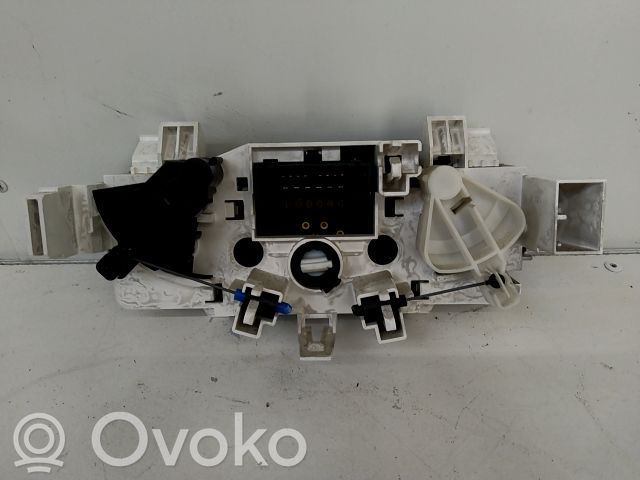 Citroen C3 Oro kondicionieriaus/ klimato/ pečiuko valdymo blokas (salone) 