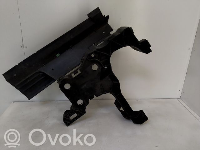 Halterung Scheinwerfer   20251389,8231877,VDMS7