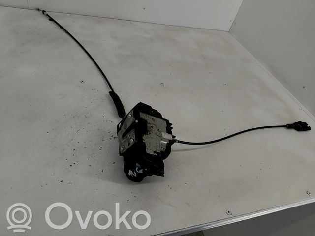 Nissan Micra Türschloss vorne 