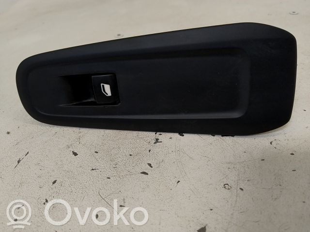Peugeot 308 Przyciski szyb 