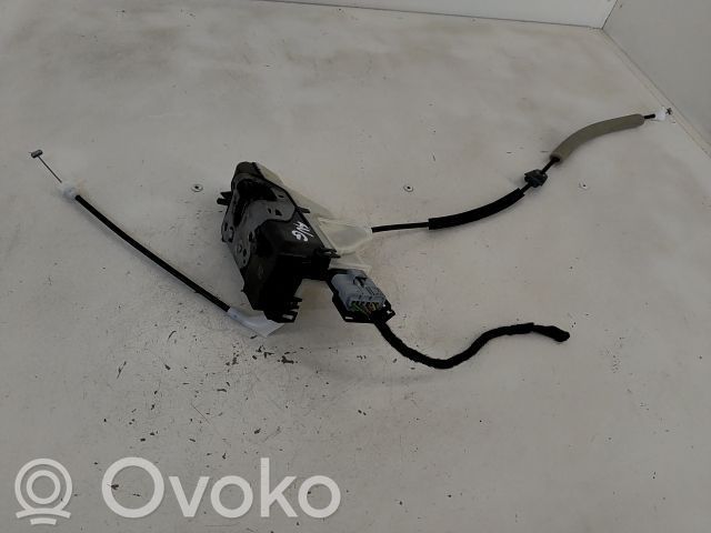 Priekšpusē slēdzene   9135EG,20251650,9077870,VDMS7