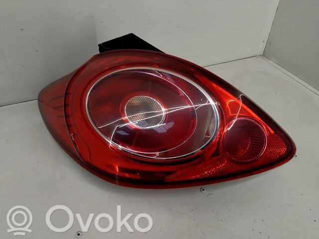Ford Ka Galinis žibintas kėbule 
