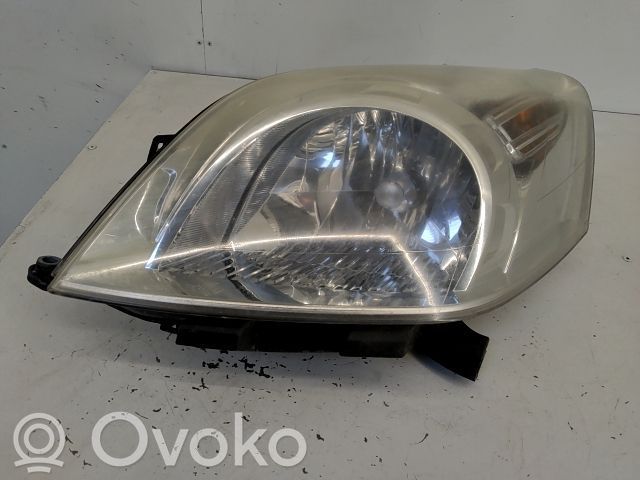 Peugeot Bipper Lampa przednia 