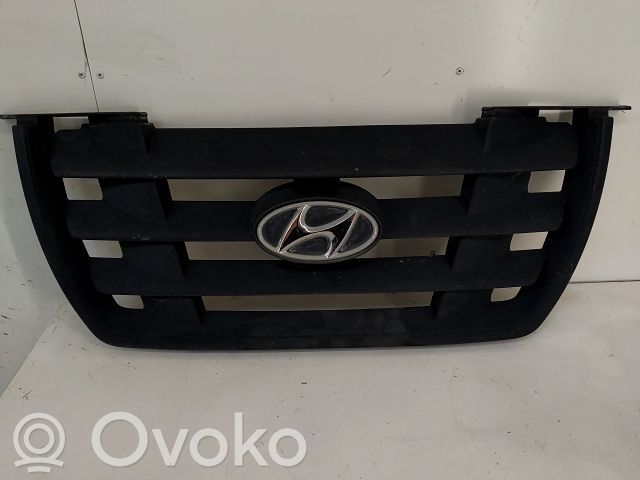 Hyundai H200 Maskownica / Grill / Atrapa górna chłodnicy 