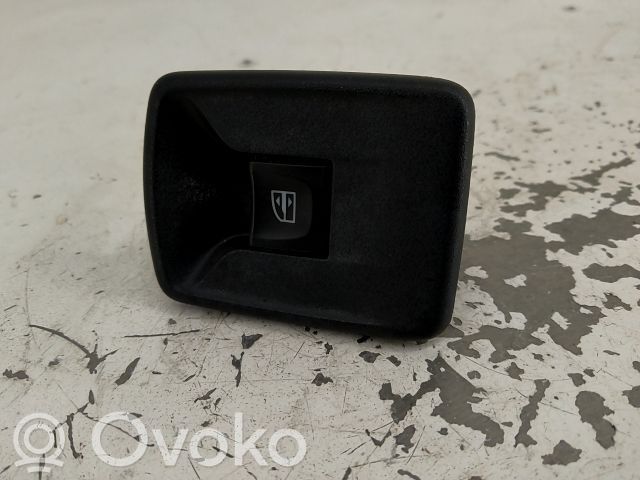 Dacia Sandero Electric window control switch 