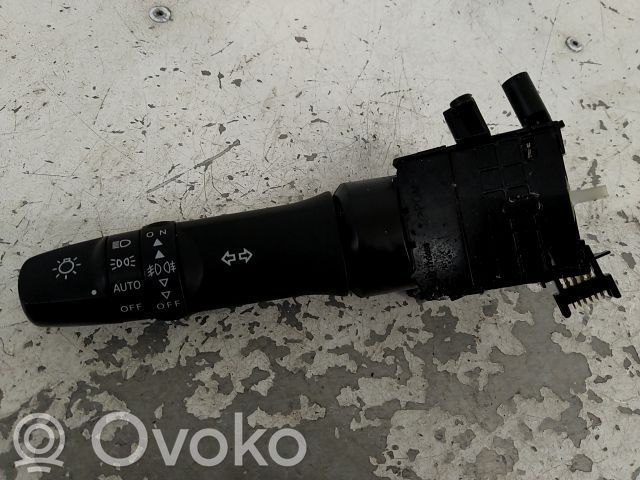 Mitsubishi ASX Manetka / Przełącznik kierunkowskazów 