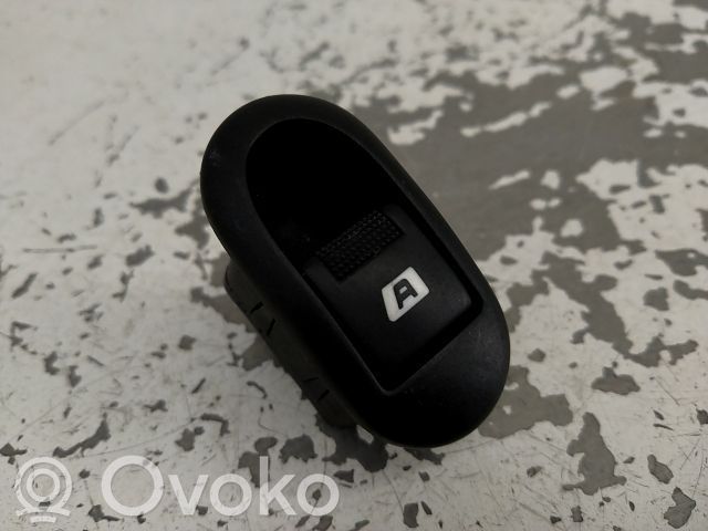 Citroen C3 Przyciski szyb 