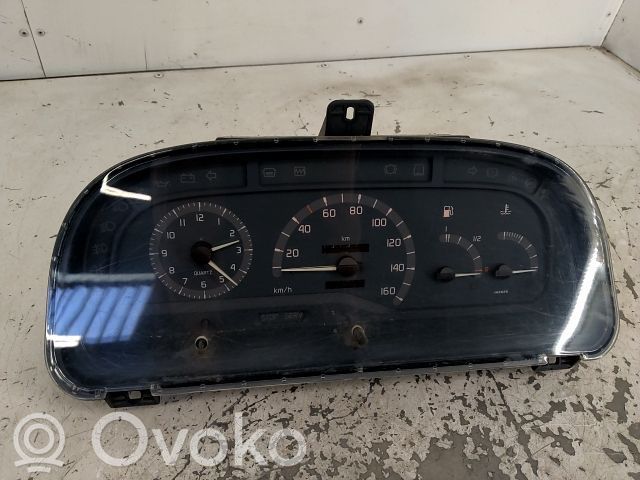 Renault Trafic I Speedometer (instrument cluster) 