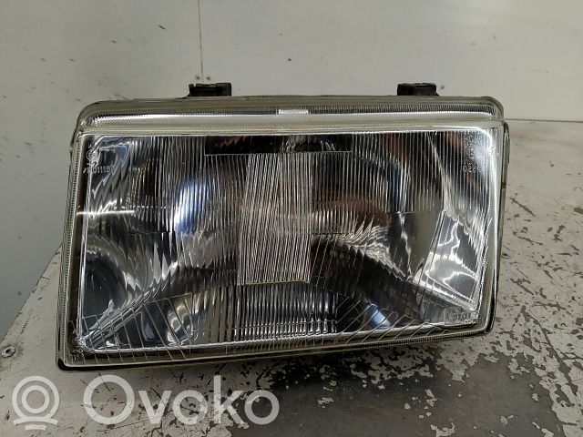 Renault Trafic I Headlight/headlamp 