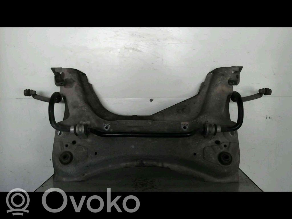 Priekinis traversas   8200766078,20241825,3745957,VDMS7