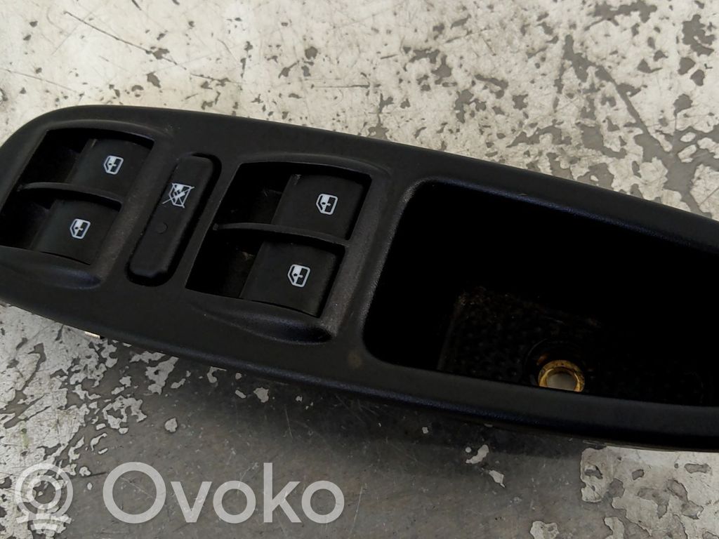 Fiat 500 Interruptor del elevalunas eléctrico 