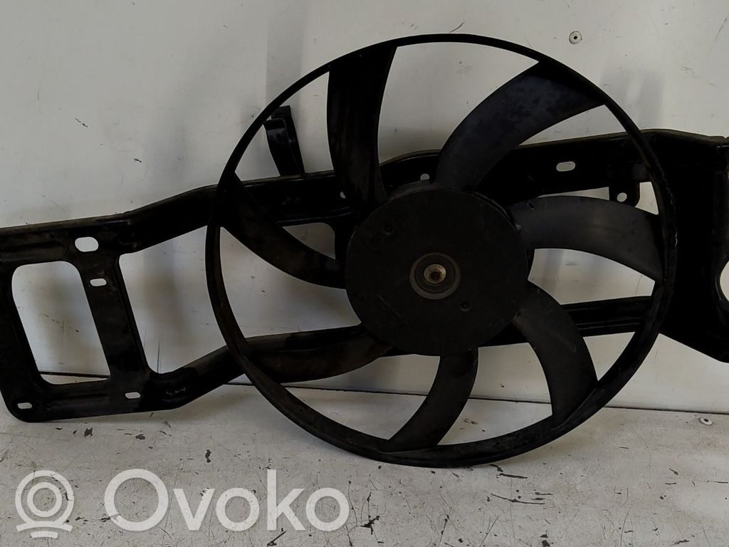 Renault Clio I Elektryczny wentylator chłodnicy 