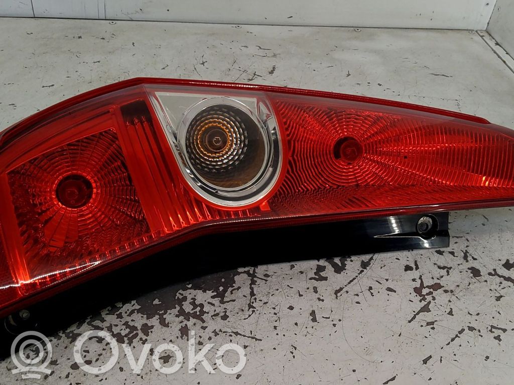 Suzuki Splash Lampa tylna 