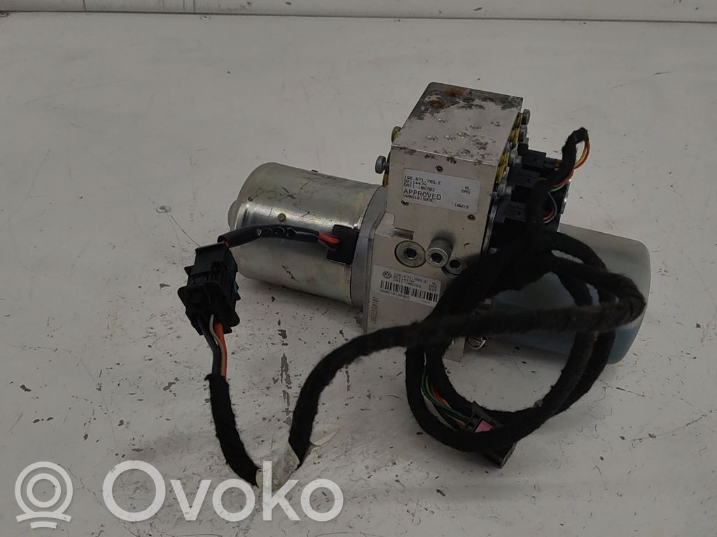 Motor / Aktuator   1Q0871789E,20252140,23202027,VDMS7