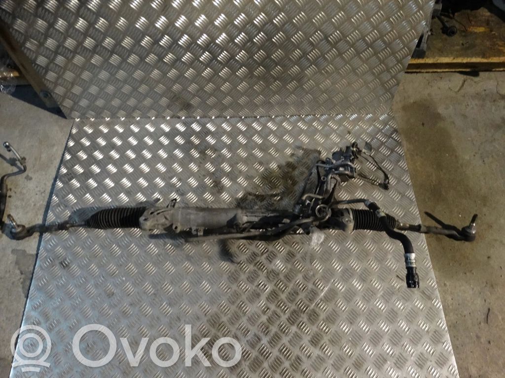 BMW M5 F90 Vairo kolonėlė 