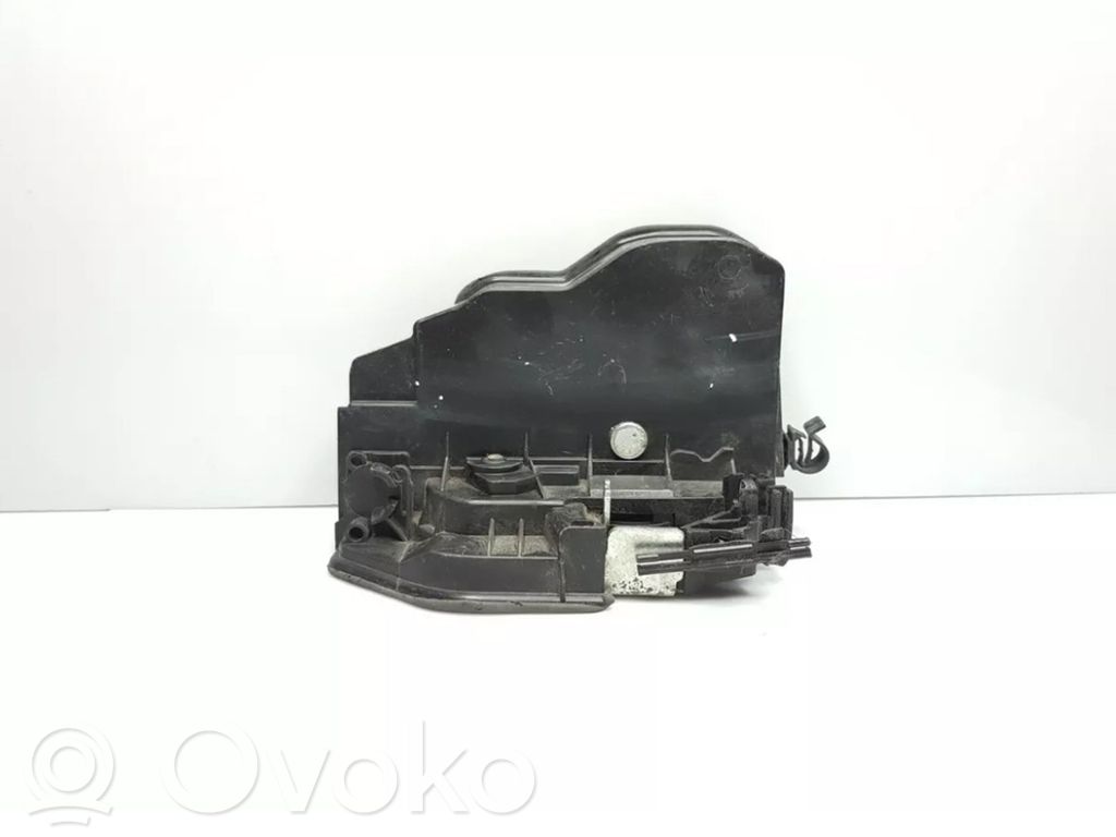BMW X3 F25 Front door lock 