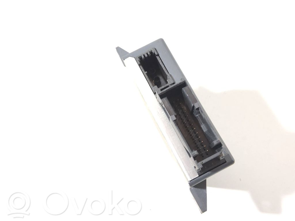 Audi A6 S6 C6 4F Gateway control module 