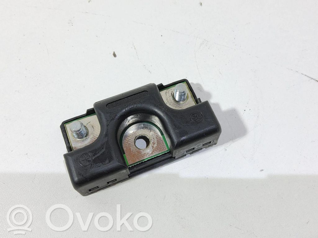 Plus-Kabelbaum   8T0035570