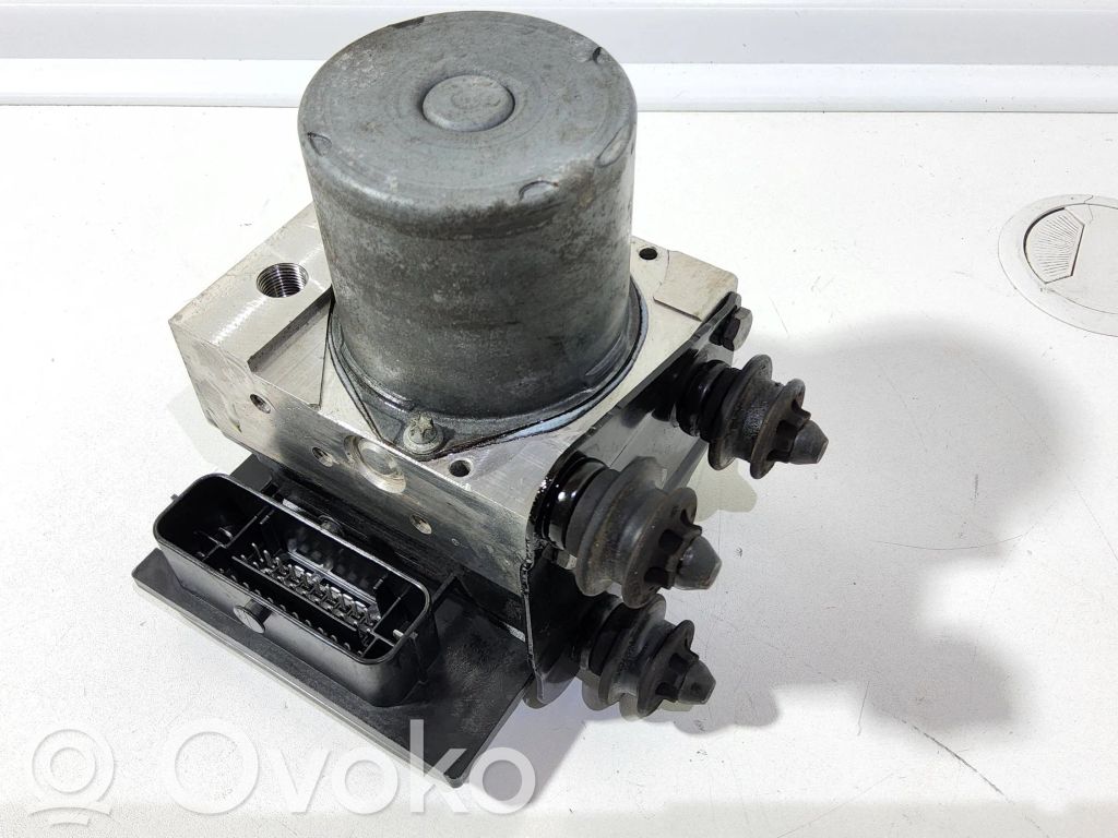 Audi A4 S4 B8 8K ABS-pumppu 