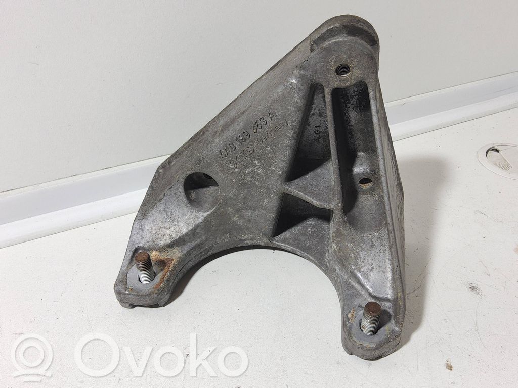 Audi 100 S4 C4 Engine mounting bracket 