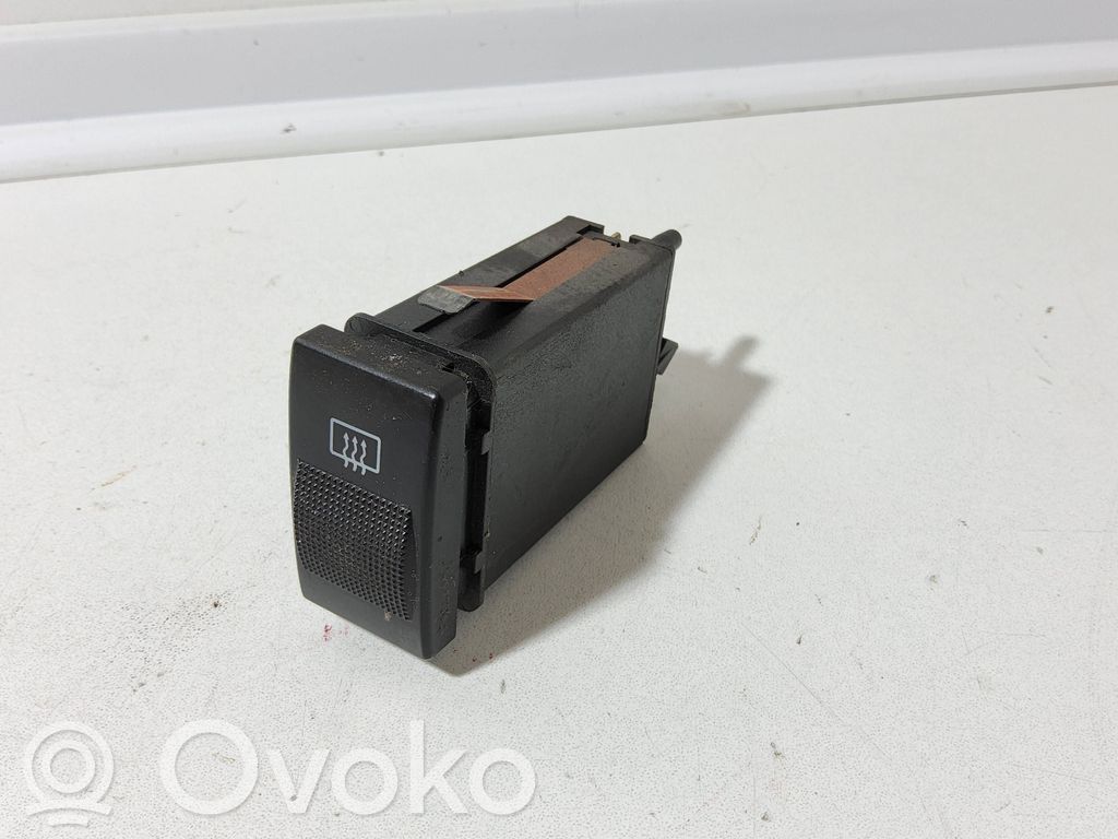 Audi A8 S8 D2 4D Windscreen/window heater switch 