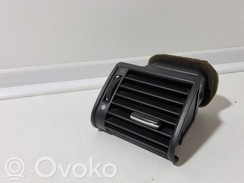 Audi A8 S8 D2 4D Šoninės oro grotelės 