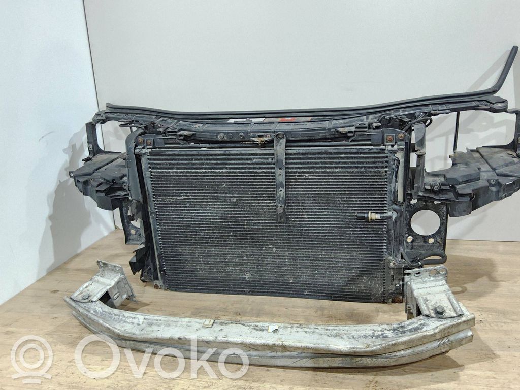 Audi A8 S8 D3 4E Radiator support slam panel 
