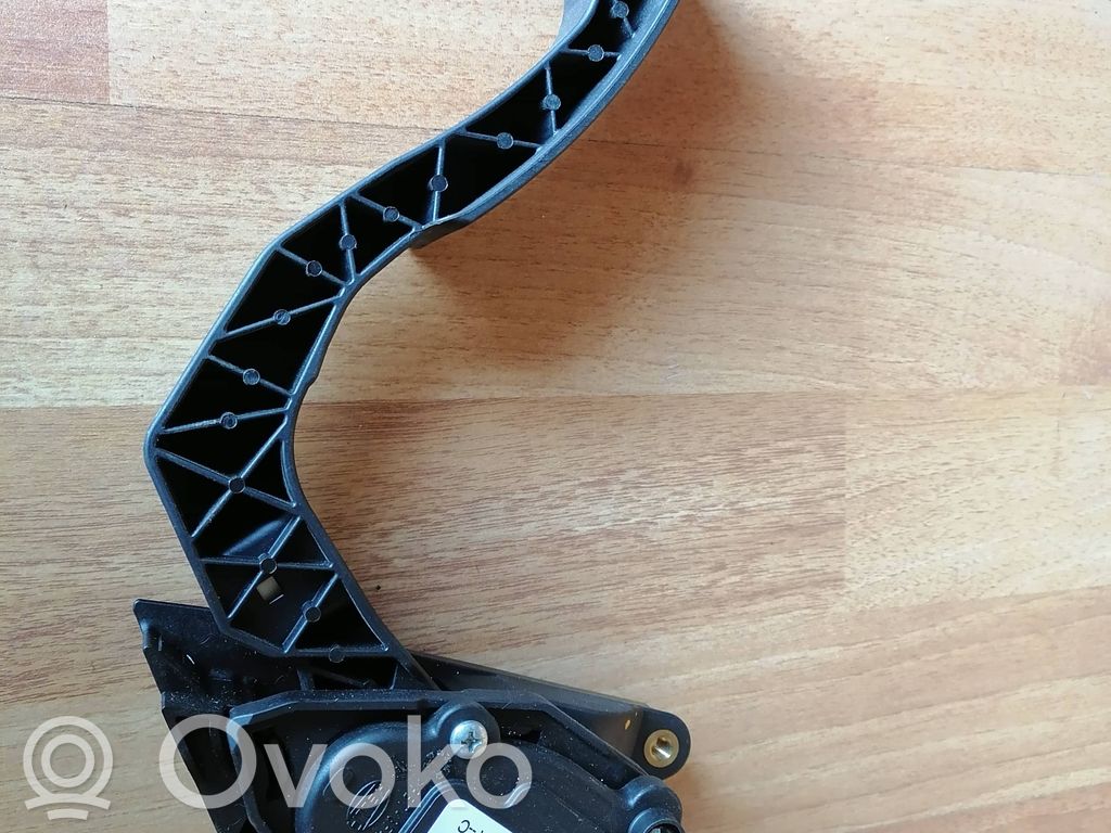 Dacia Logan II Accelerator throttle pedal 