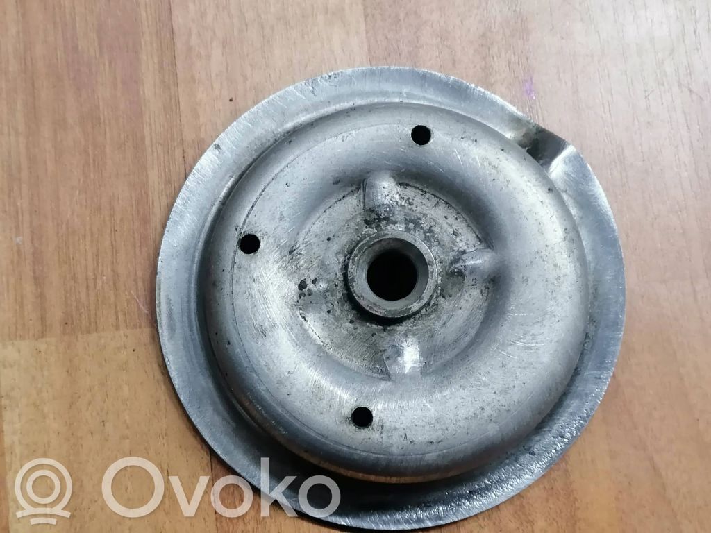 BMW 5 E60 E61 Coil spring mount 