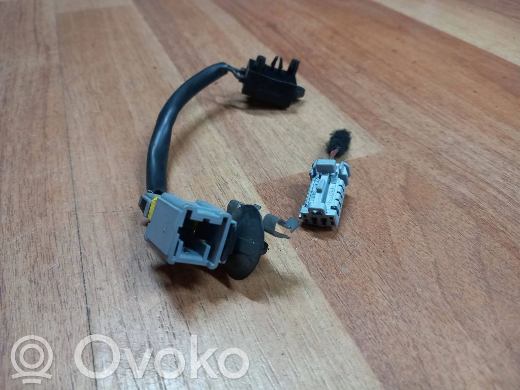 Peugeot 508 Clutch pedal sensor 