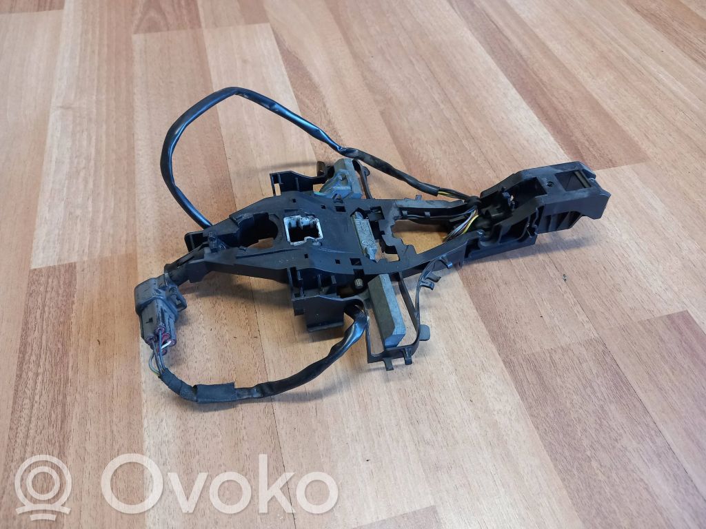 Klamka/wspornik zewnętrzny drzwi tylnych   3N53224N02BB,C2P14341
