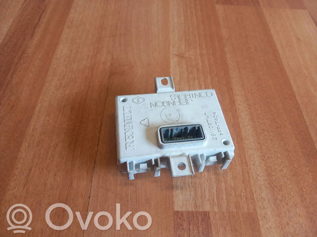 Renault Laguna III GPS navigation control unit/module 